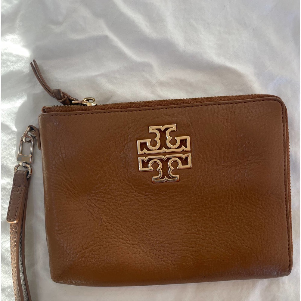 Tory Burch wristlet zipper clutch